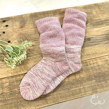 【送料無料・お得な2足セット】肌側シルクのもこもこ2重ソックス 薄手タイプ 日本製