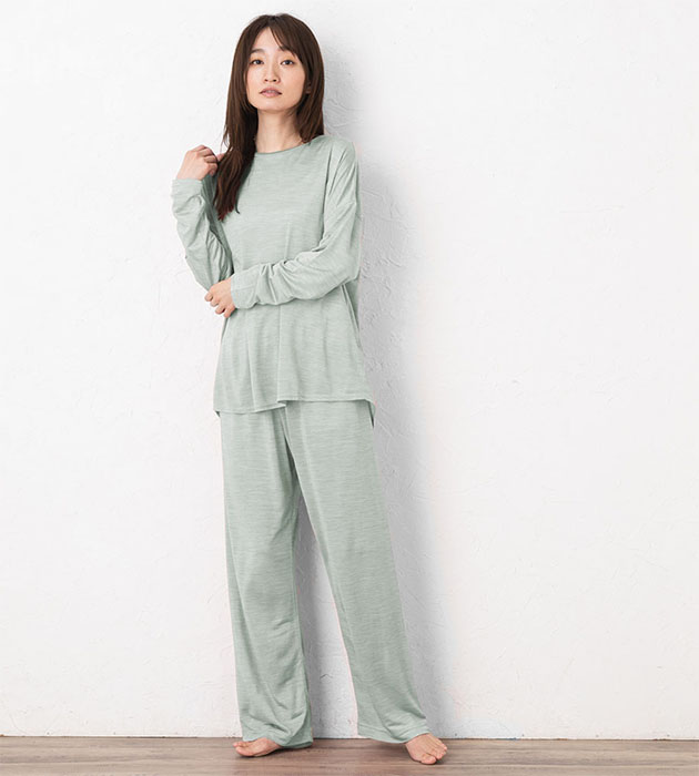 シルク100% ソフトジャージー パジャマ 上下セット ゆったりデザイン 日本製