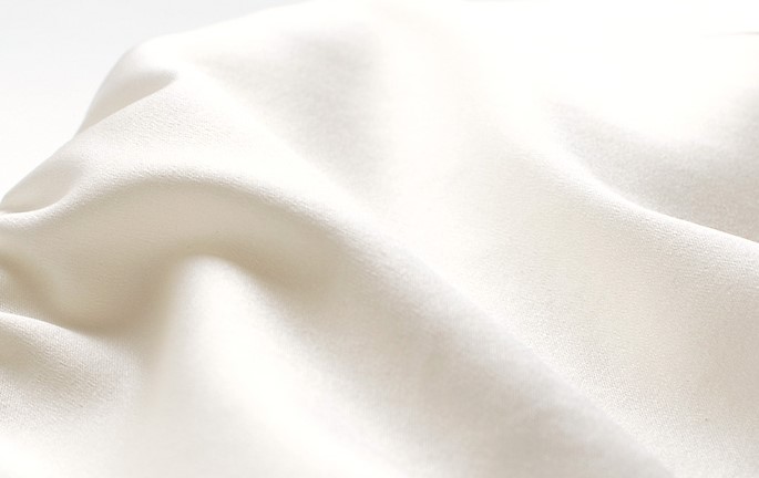 シルクサテン