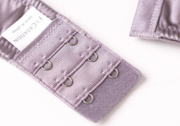 シルクサテン ノンワイヤー ブラジャー 日本製