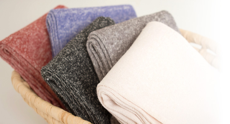 シルク アームカバー 日本製 指通し付き レディース