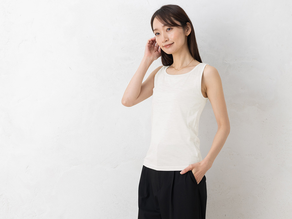 シルク100％ ジャージー カップ付き タンクトップ 日本製 ゆるラク