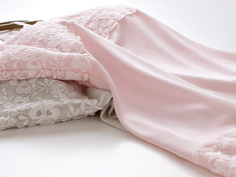 シルク カップ付きキャミソール フロントレース 日本製