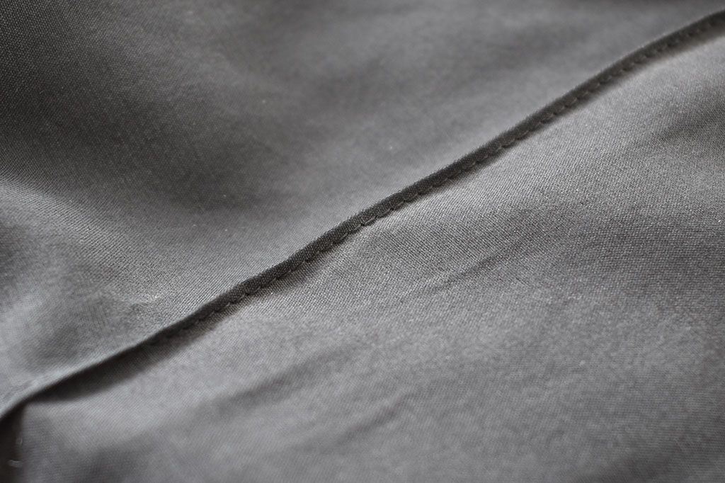 シルク100％ トラウザー 日本製