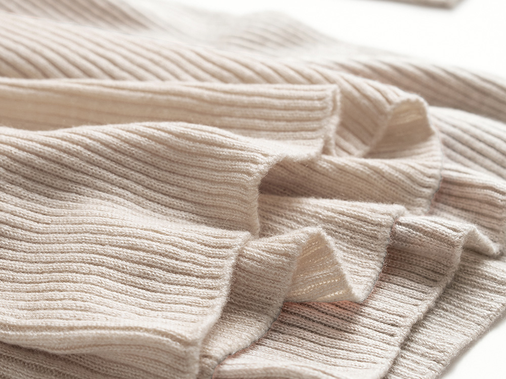 シルク100％ ふわふわ加工 リブニット タンクトップ 日本製 レディース