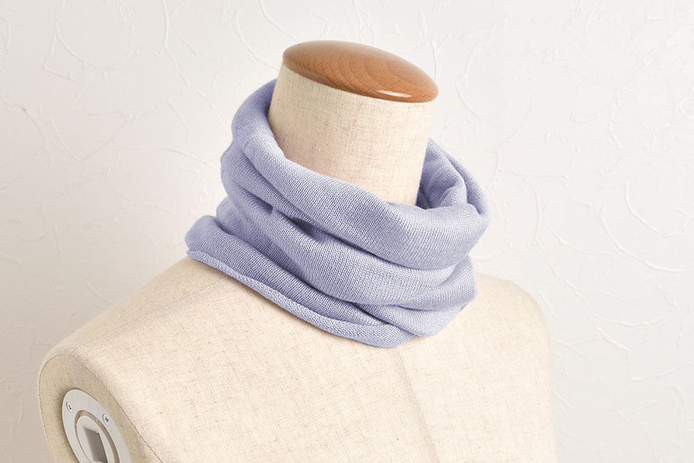 シルク100％ ふわふわ加工 ネックウォーマー 日本製 筒状に編まれたホールガーメント