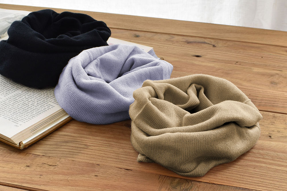 シルク100％ ふわふわ加工 ネックウォーマー 日本製 筒状に編まれたホールガーメント