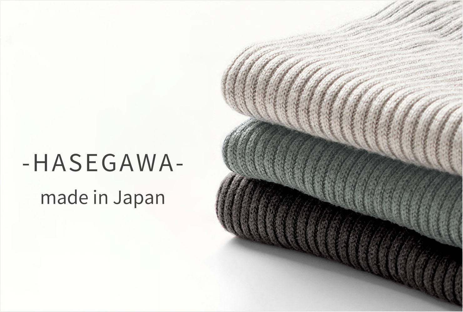 シルク100％ ふわふわ加工 タートルネック 長袖 ニット 日本製