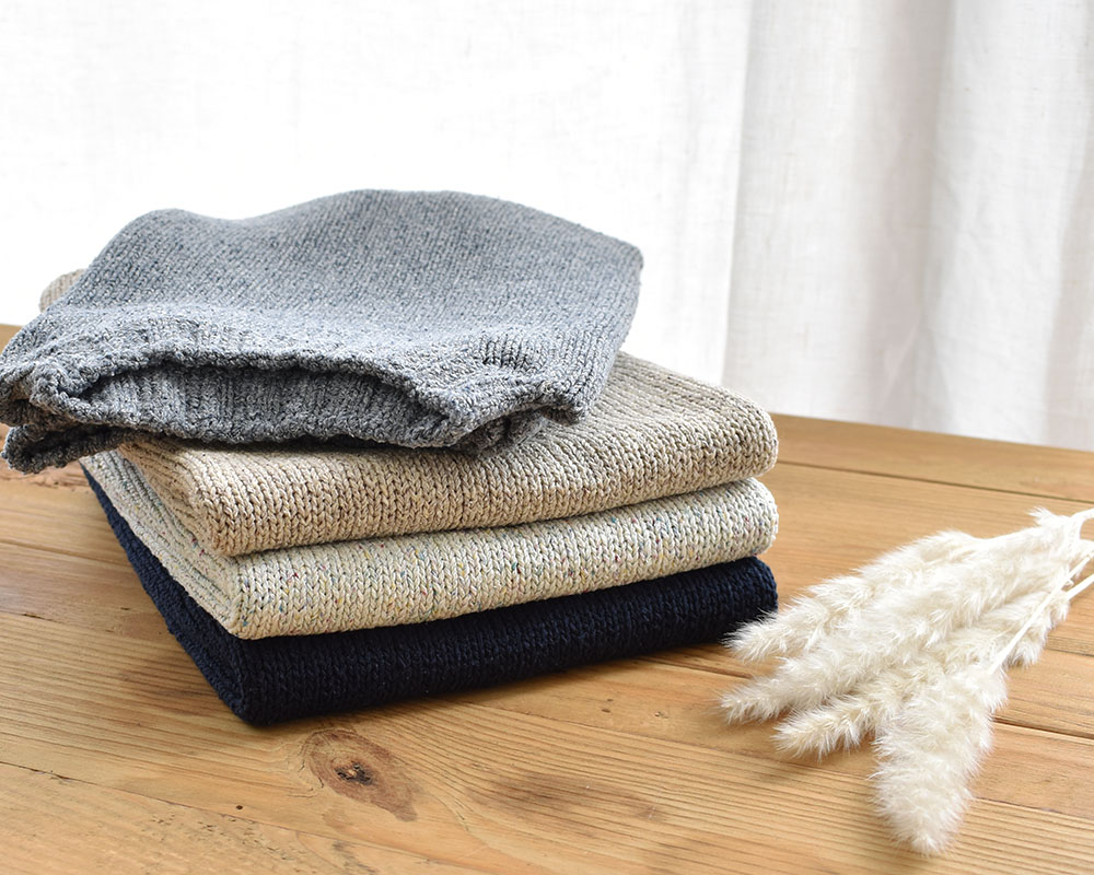 シルク100％ モックネック ノースリーブニット 日本製