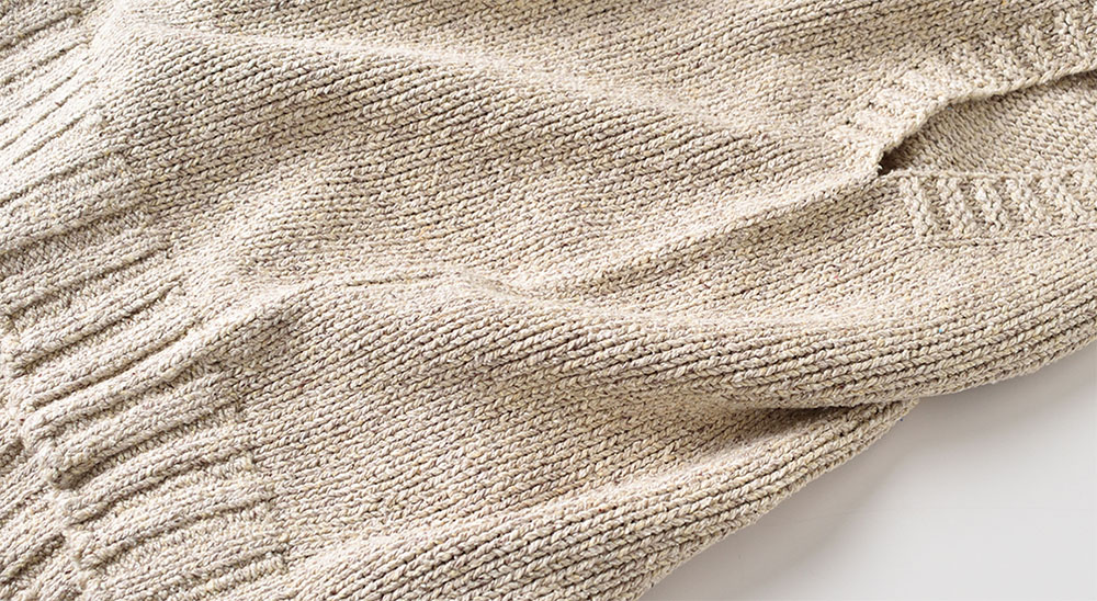 シルク100％ モックネック ノースリーブニット 日本製