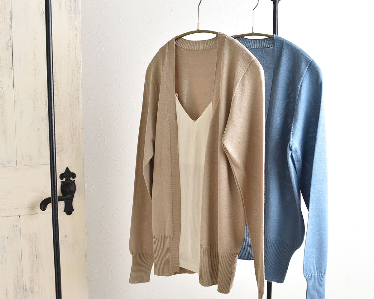 シルク100％ カーディガン 日本製 縫い目のないホールガーメント