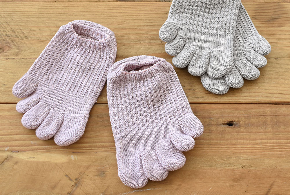 肌側シルク 5本指スニーカーソックス 日本製 ホールガーメント