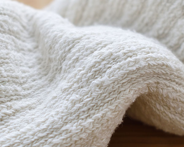 肌側シルクのもこもこ2重ソックス 厚手タイプ 日本製