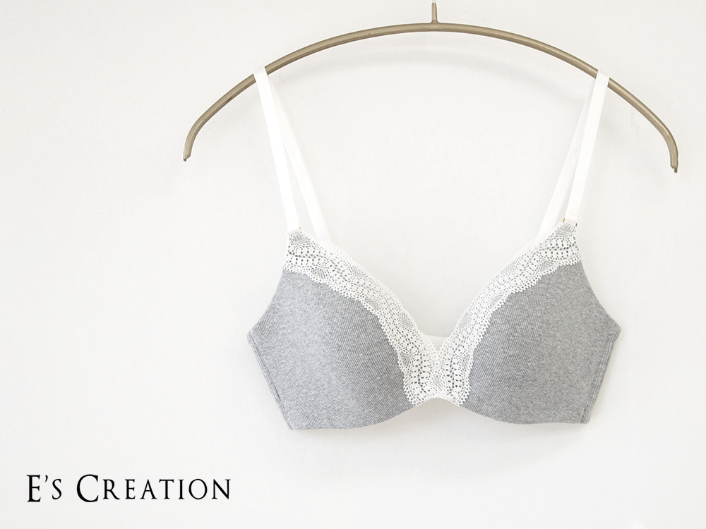 カップ裏シルク モールドカップ ノンワイヤーブラジャー