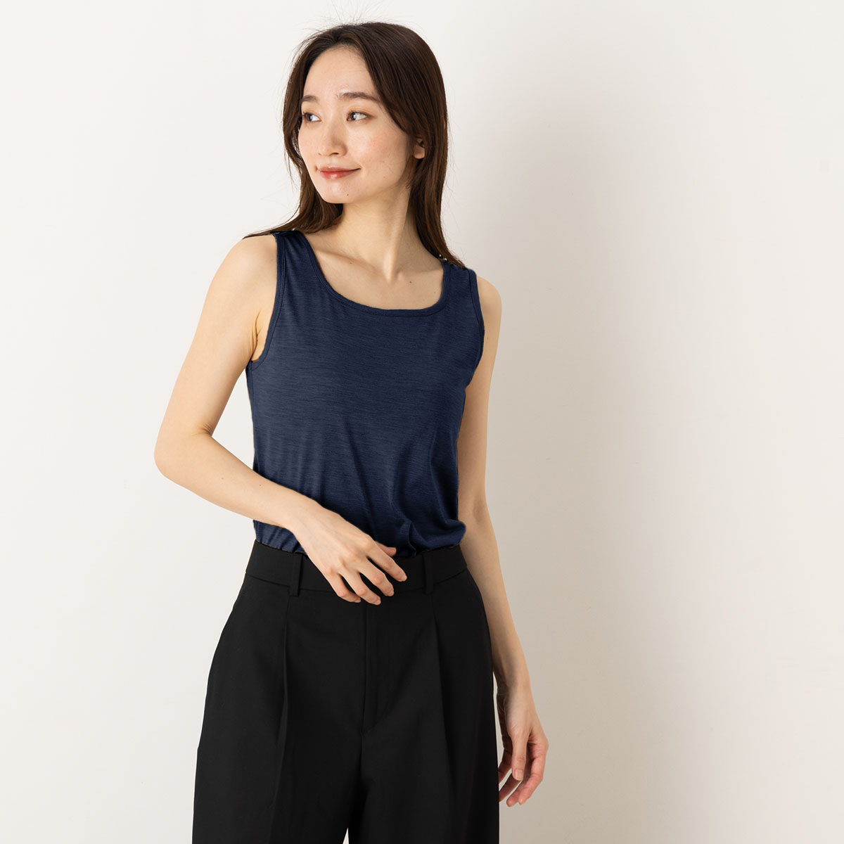 シルク100％ ソフトジャージー カップ付き タンクトップ 日本製 ゆるラク