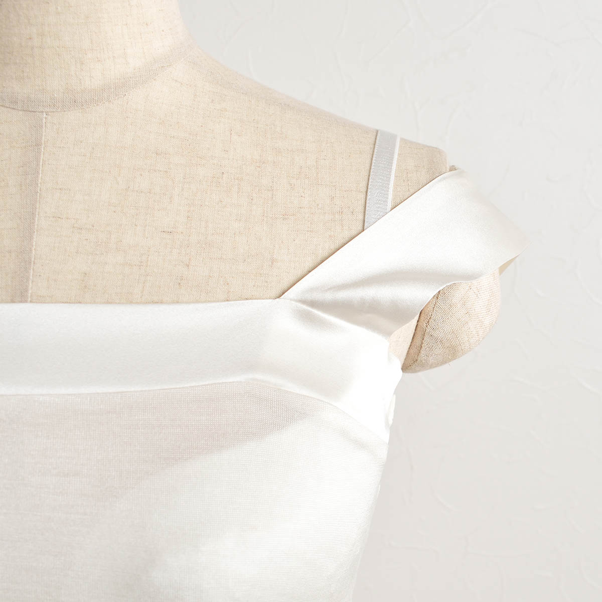 シルク ブラ紐隠し スクエア タンクトップ 日本製