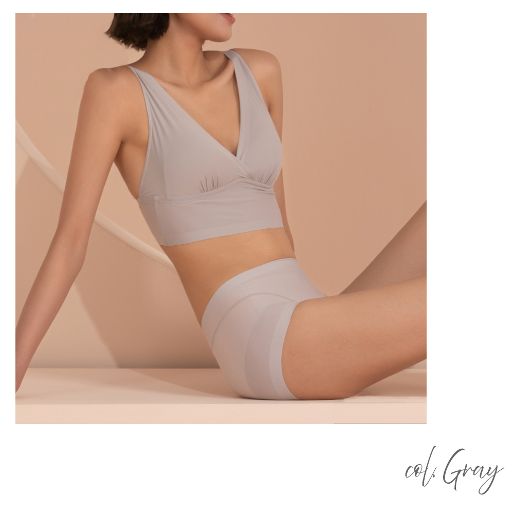 カップ裏シルク バッククロス ノンワイヤーブラ