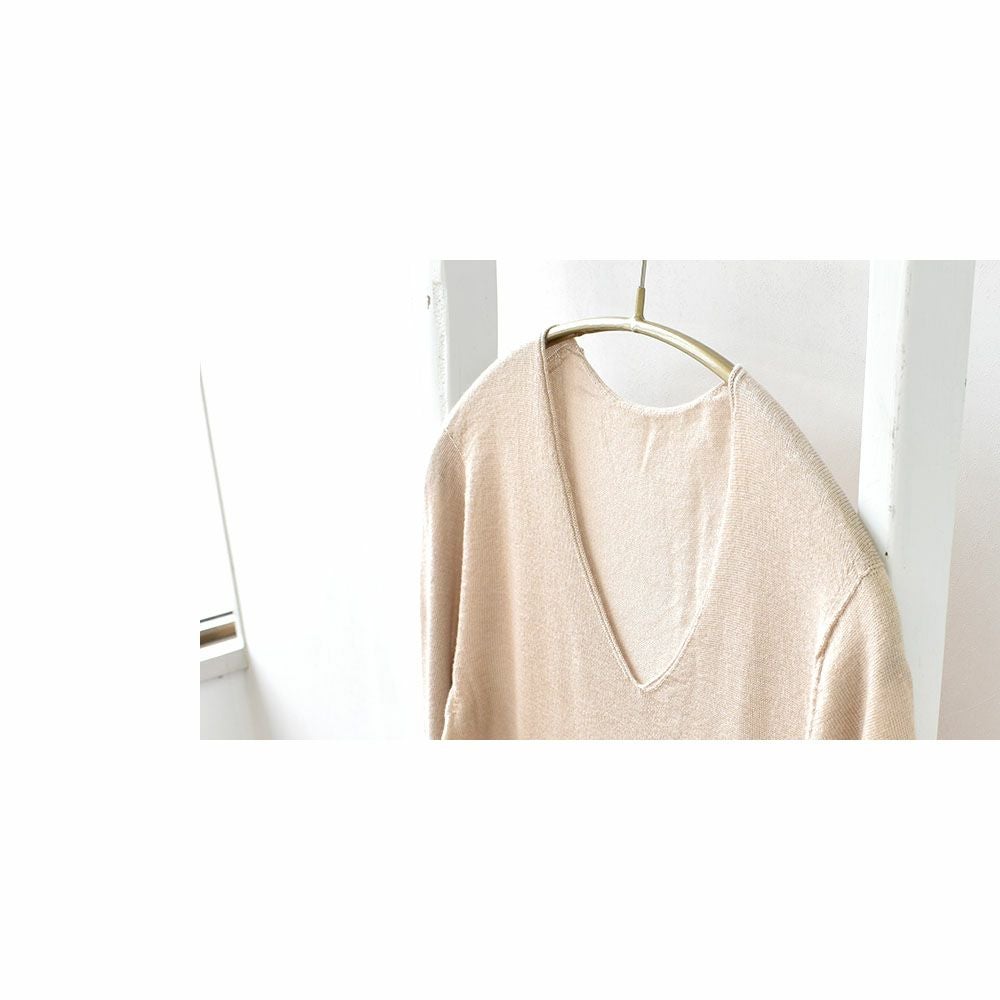 シルク100％ ふわふわ加工 Vネック 長袖インナー 日本製