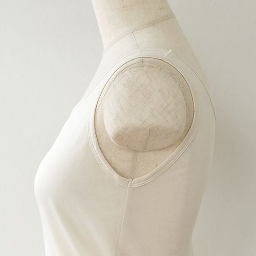 シルク100％ ジャージー カップ付き タンクトップ 日本製 ゆるラク