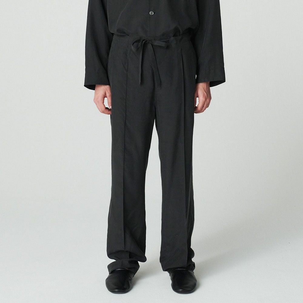 シルク100％ トラウザー 日本製