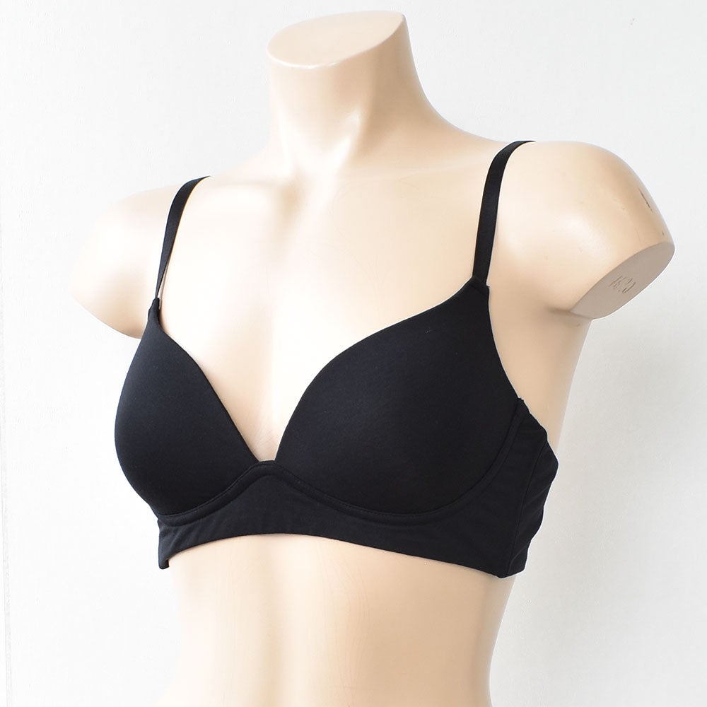 シルク モールドカップ ノンワイヤーブラジャー